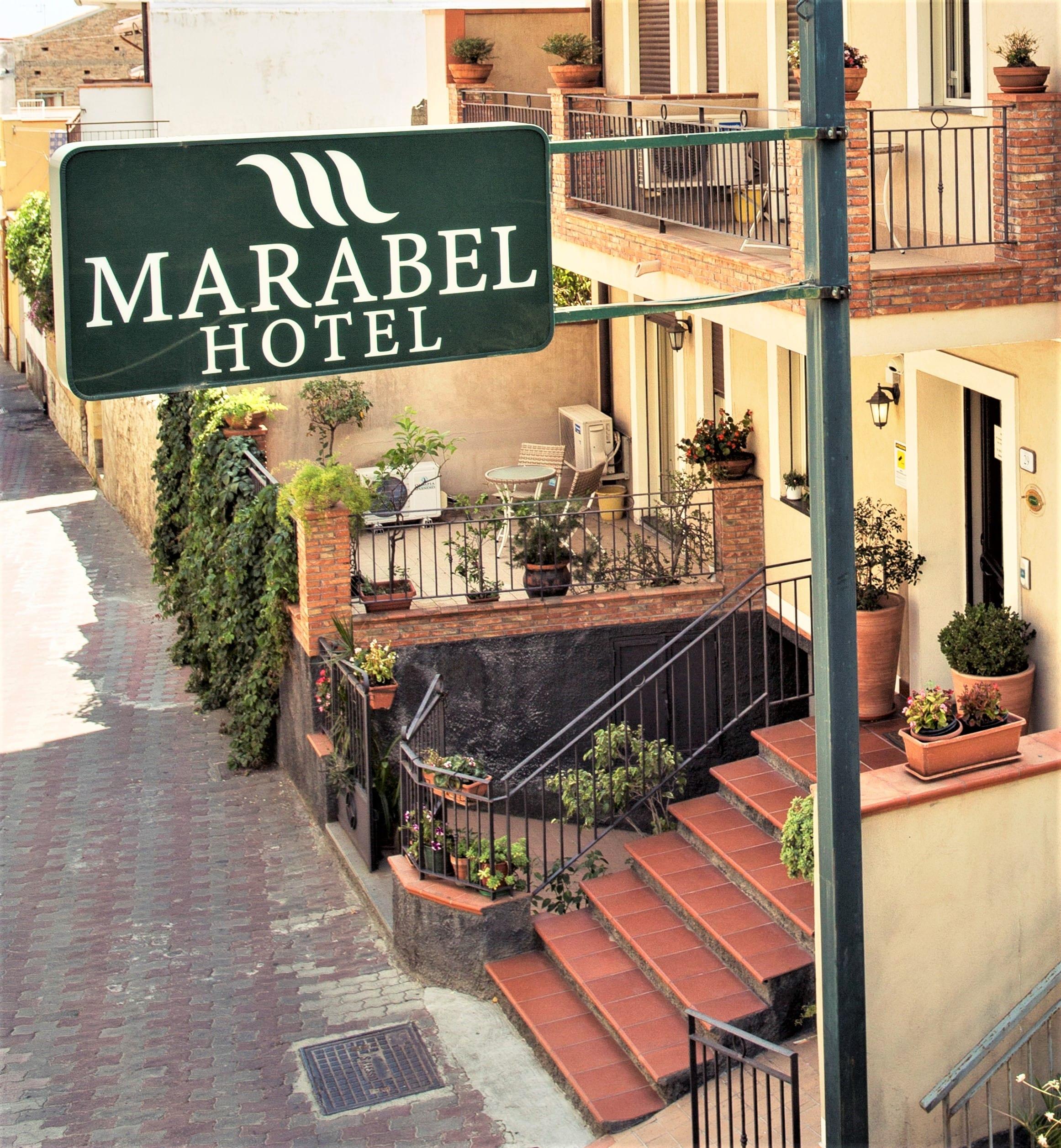 Hotel Marabel SantʼAlessio Siculo Екстериор снимка