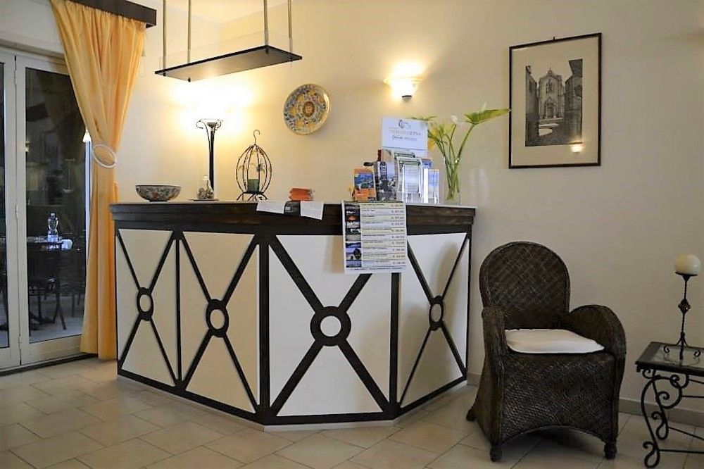 Hotel Marabel SantʼAlessio Siculo Екстериор снимка