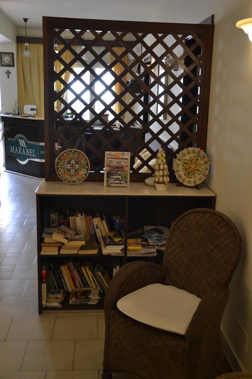 Hotel Marabel SantʼAlessio Siculo Екстериор снимка